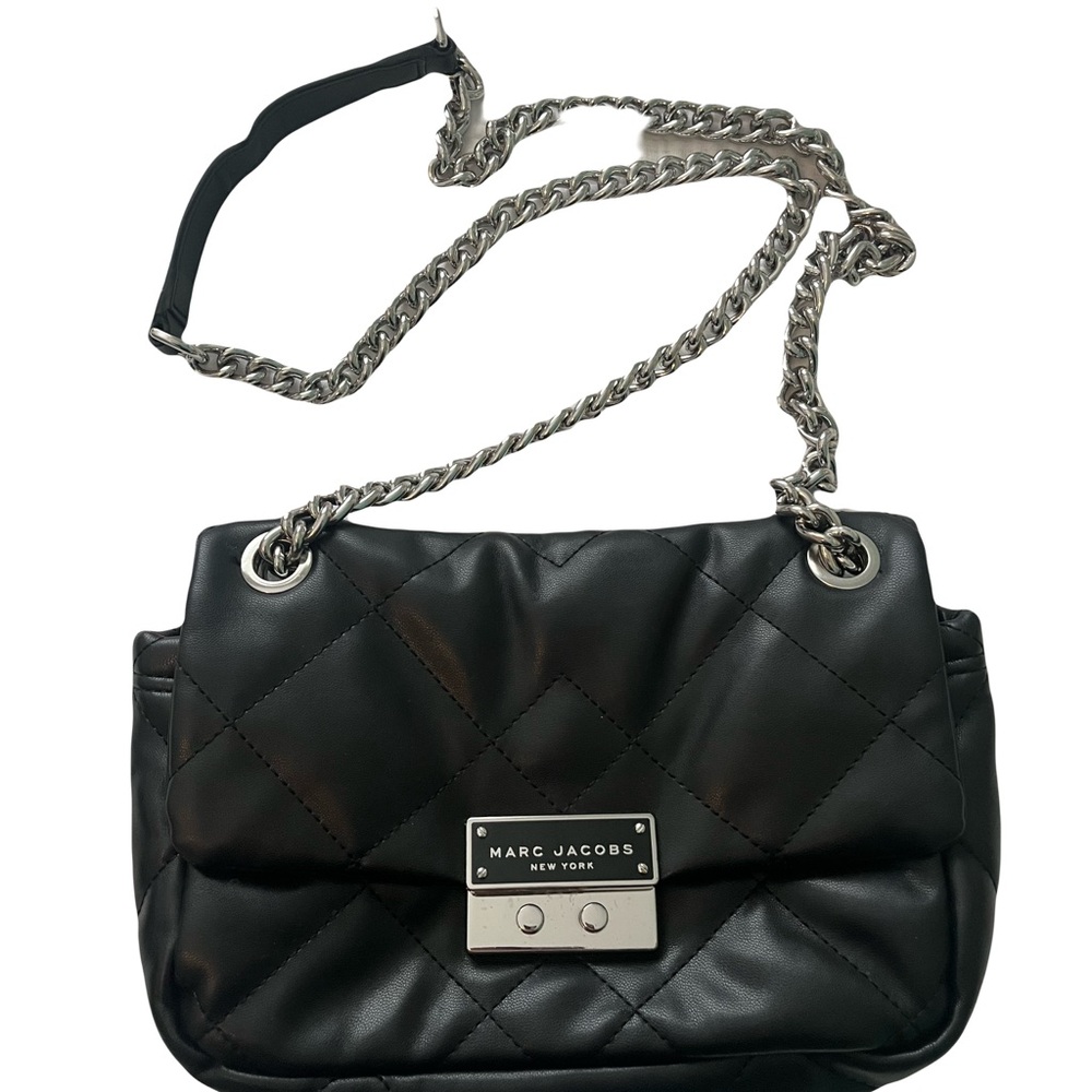 Marc Jacobs Black Quilted Chain Shoulder Bag
